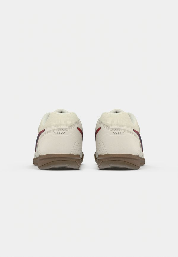 Nike Sportswear GATO