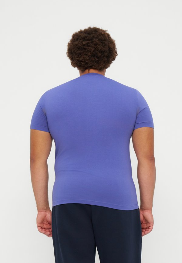 EA7 Emporio Armani