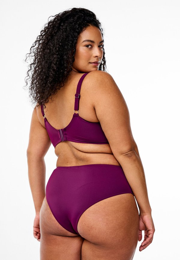 Zizzi MIT NORMALER TAILLE