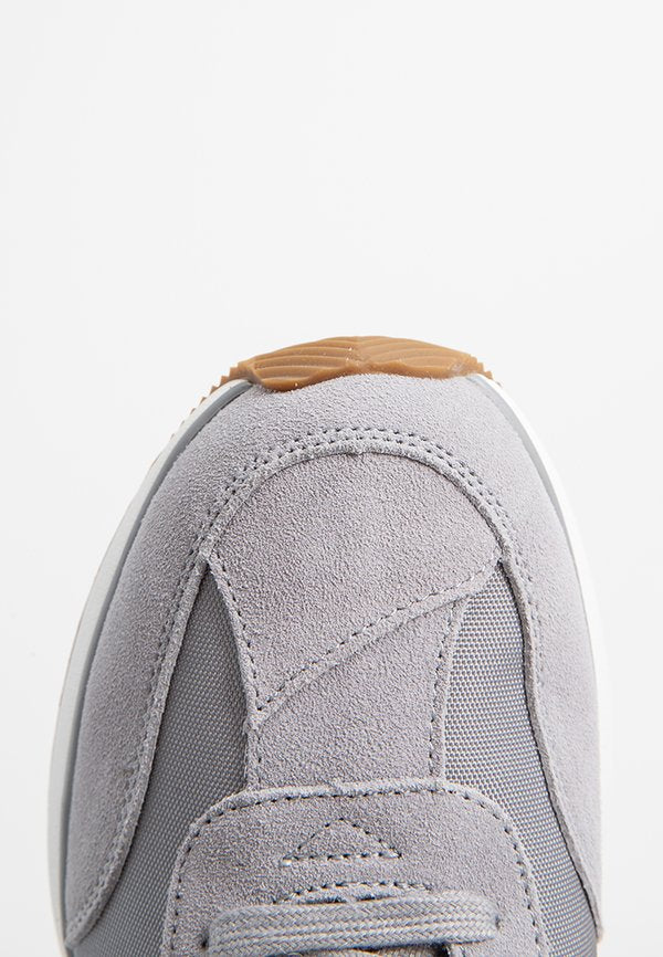 TOMS WYNDON