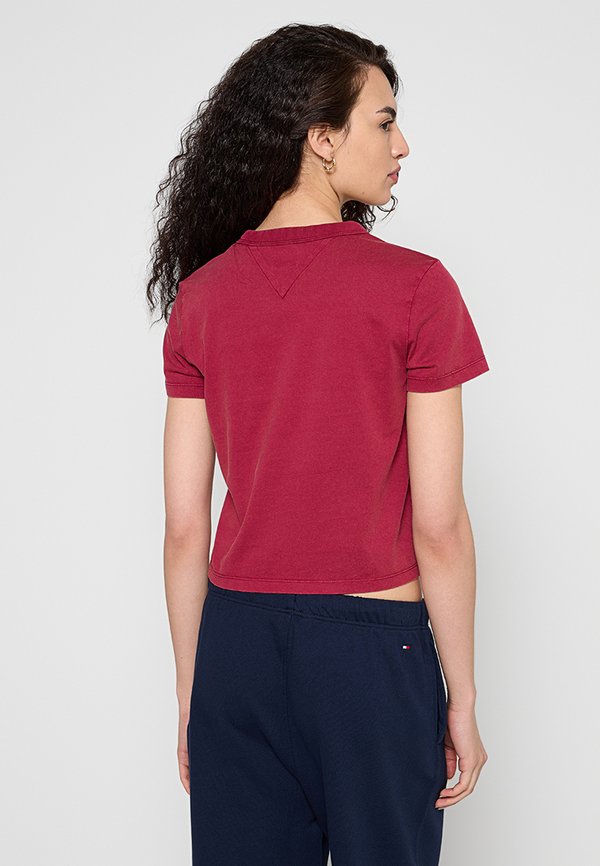 Tommy Jeans REGULAR FIT