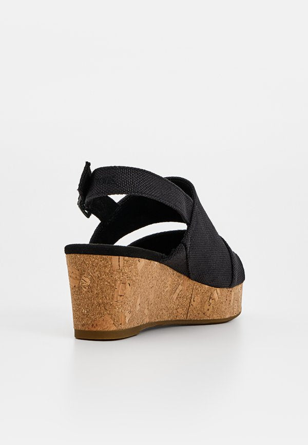 TOMS CLAUDINE
