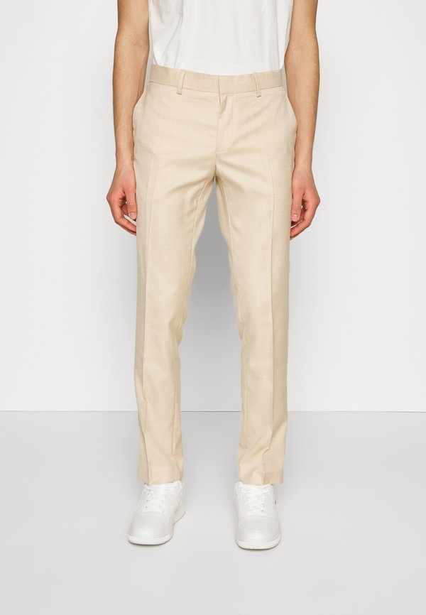 Isaac Dewhirst THE WEDDING SUIT