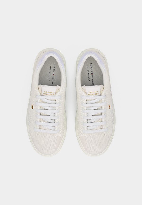 Tommy Hilfiger ICON LIGHT