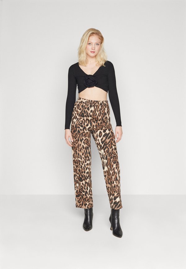 Pieces PCOLEO STRAIGHT PANT