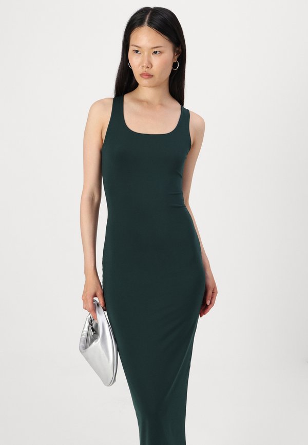 WAL G. KELLY SLINKY MAXI
