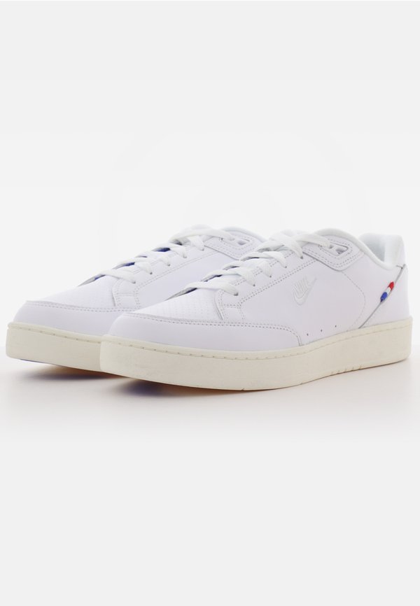 Nike Sportswear