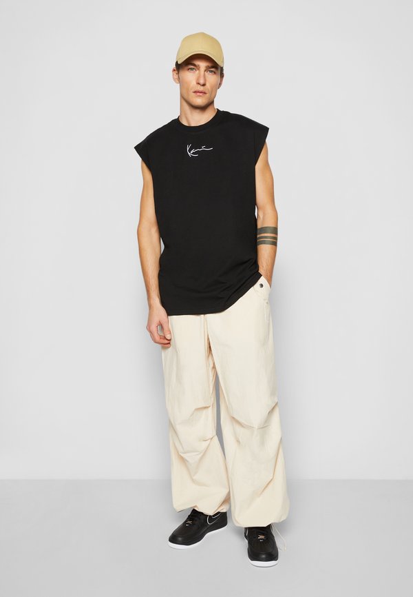 Karl Kani SMALL SIGNATURE PARACHUTE