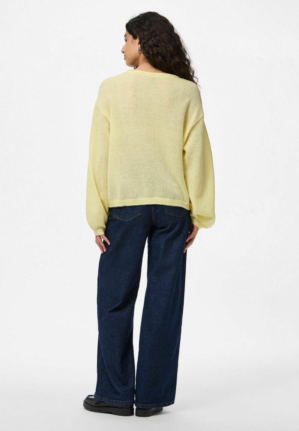 Pieces PCIDA LS O-NECK KNIT NOOS BC