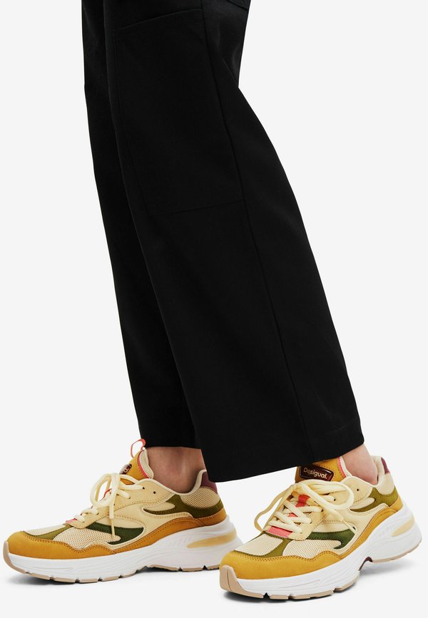 Desigual PATCHWORK RUNNING