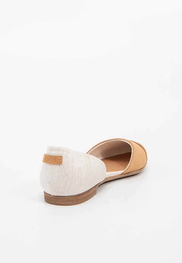 TOMS DORSAY