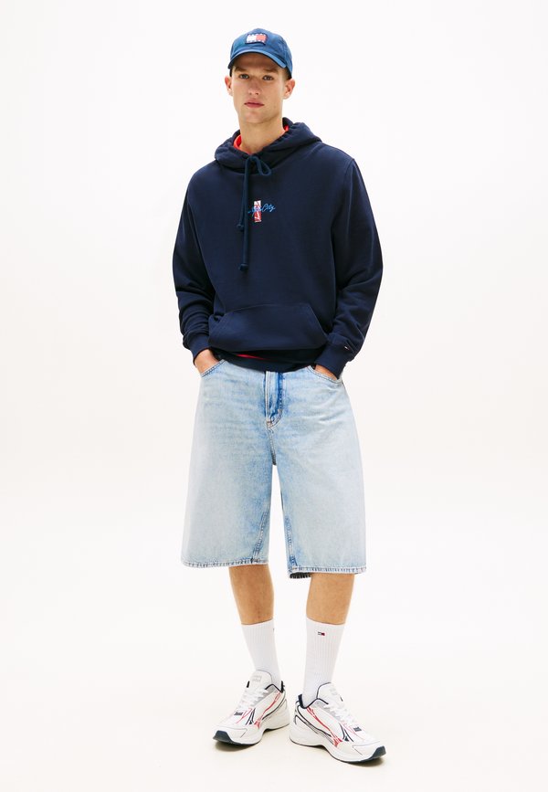 Tommy Jeans SIGNATURE BACK LOGO TERRY DRAWSTRING HOODY