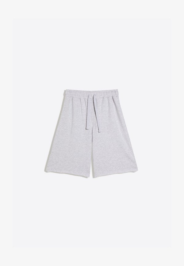 Bershka RAW EDGE JOGGER BERMUDA SHORTS - Tracksuit bottoms - grey