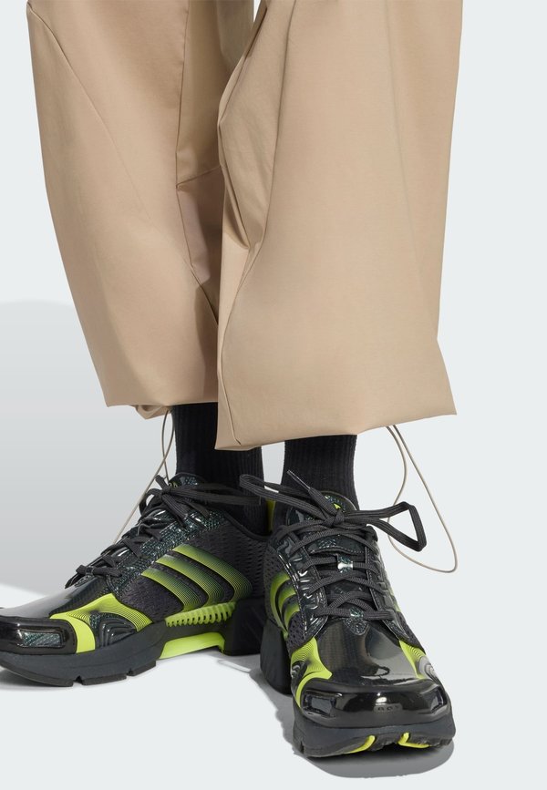 adidas Originals F50 LOOSE