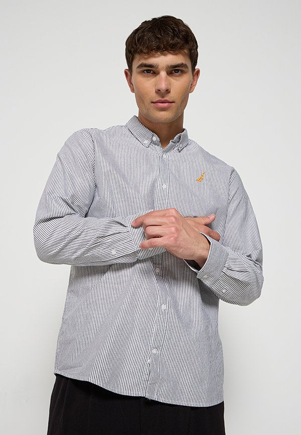 Nautica REGULAR FIT