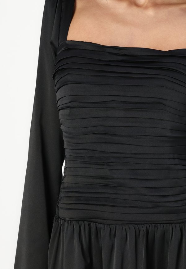 Abercrombie & Fitch The A&F Emerson Drop-Waist Satin Mini Dress