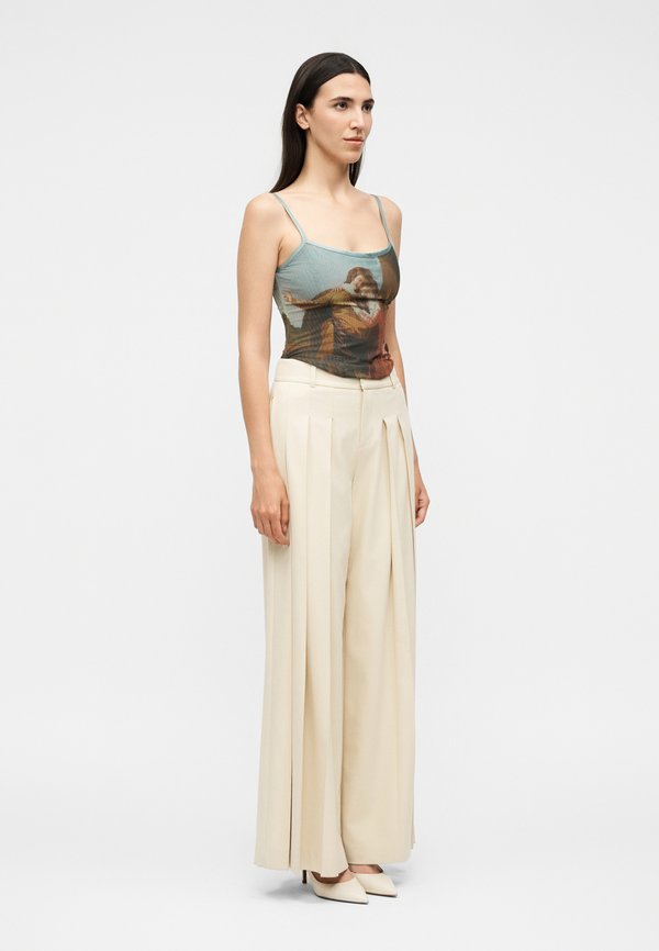 Alice + Olivia CRESSIDA