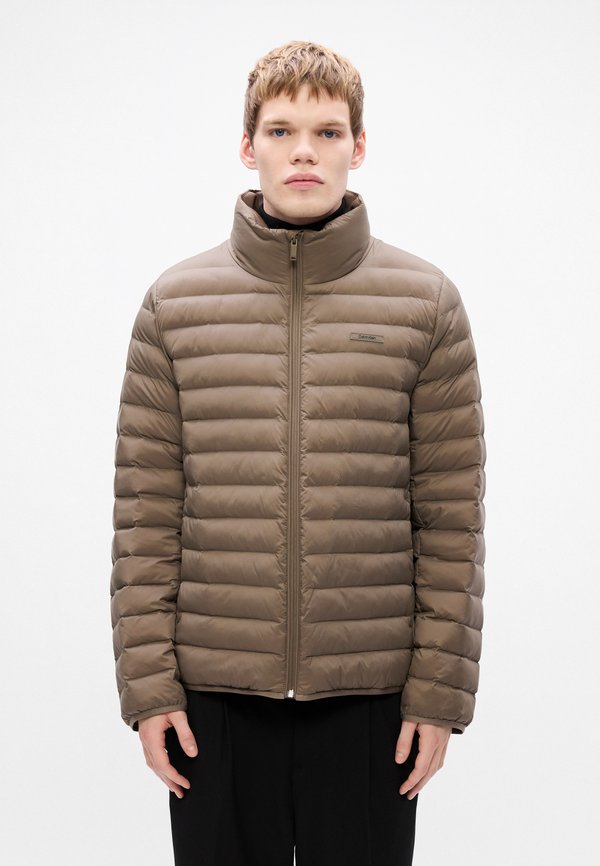 Calvin Klein CHANNELED PUFFER