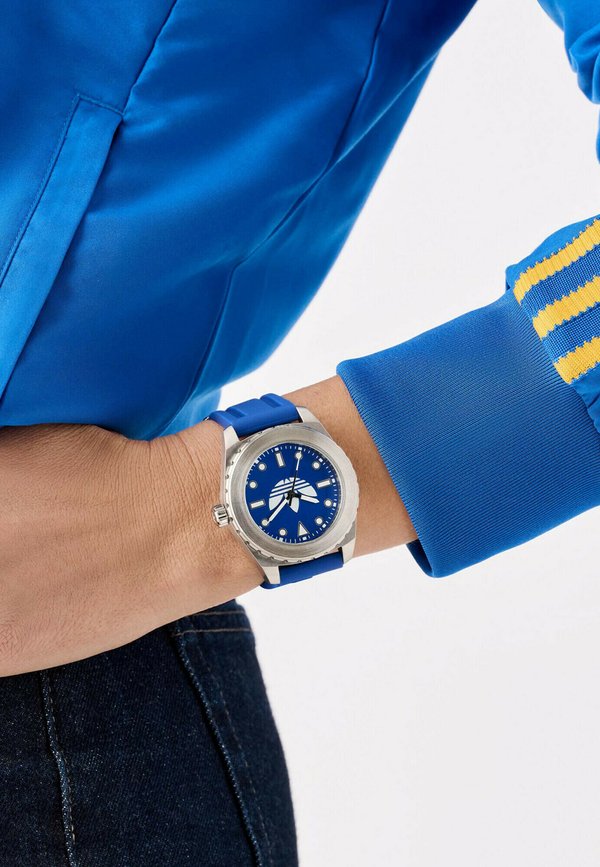 adidas Originals DISCOVERER ONE - Watch - blue