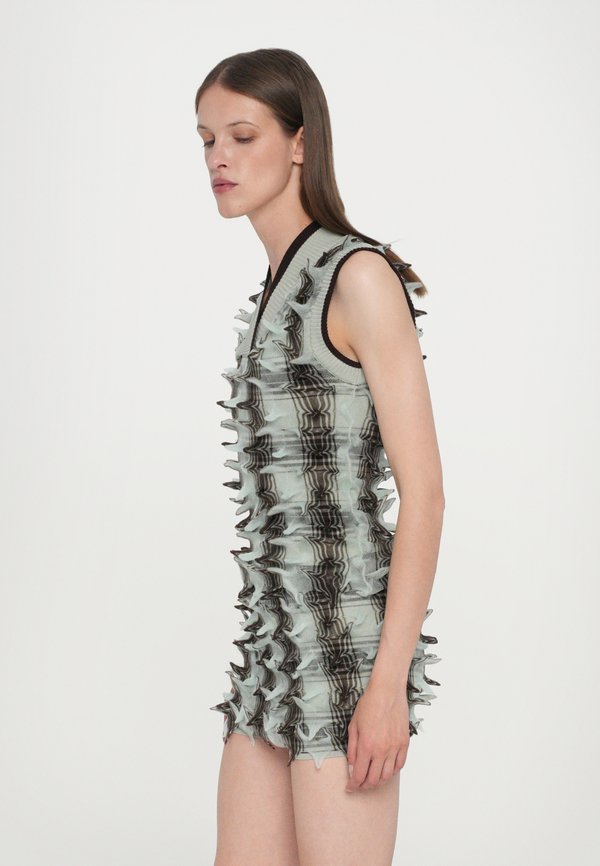Chet Lo CHEQUERED SPIKEY