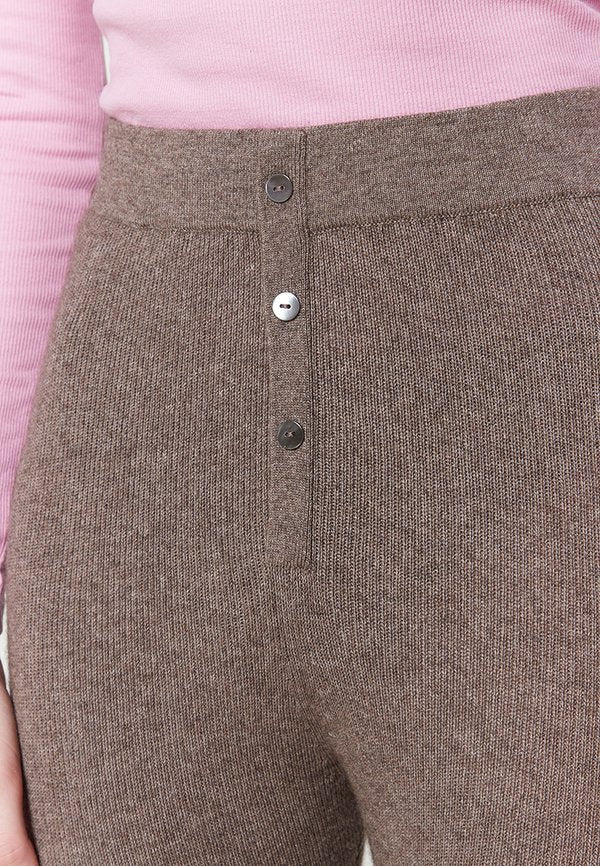 FTC Cashmere