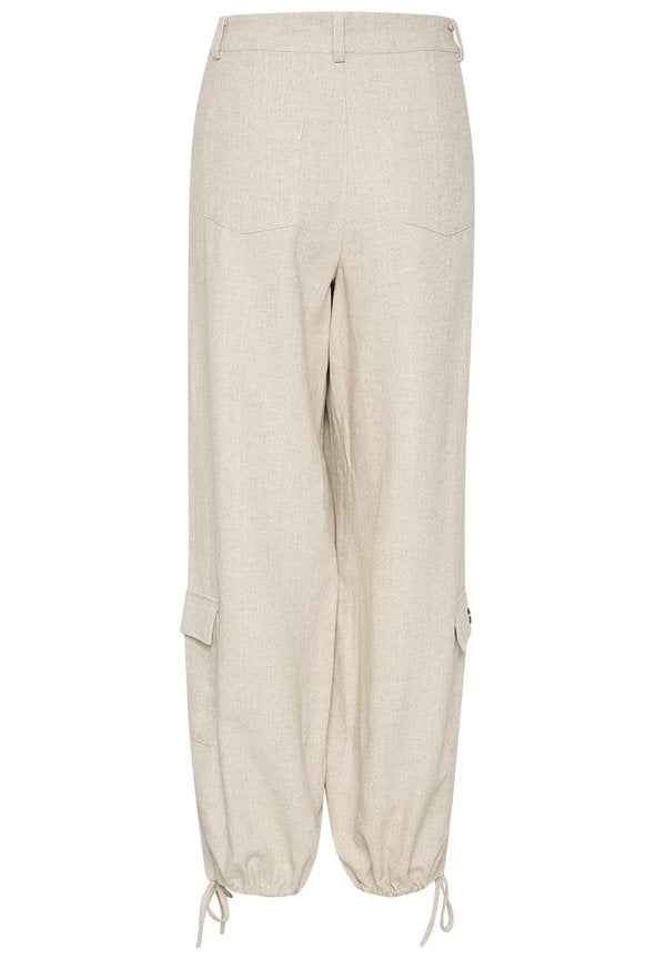 My Essential Wardrobe LAVITAMW