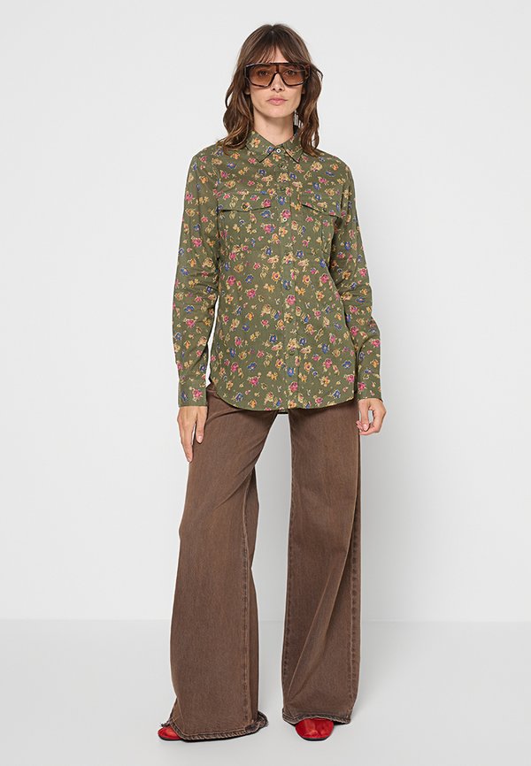Lauren Ralph Lauren