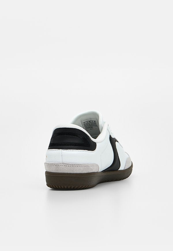 Skechers COURT CLASSICS