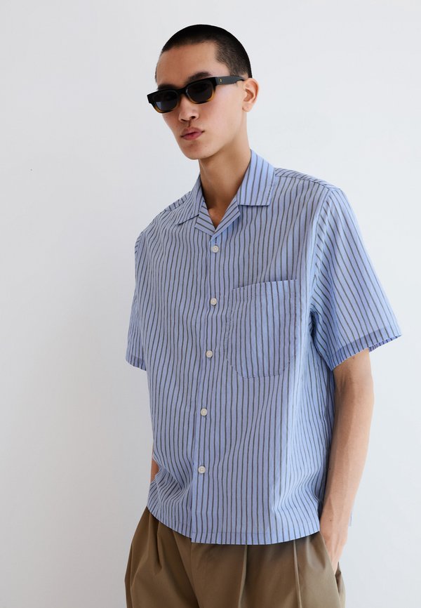 Bershka STRIPPED - SHIRT - Shirt - light blue