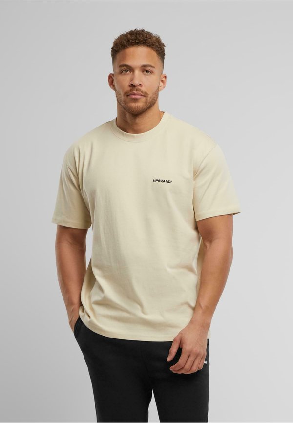 Upscale by Mister Tee CORE EMB