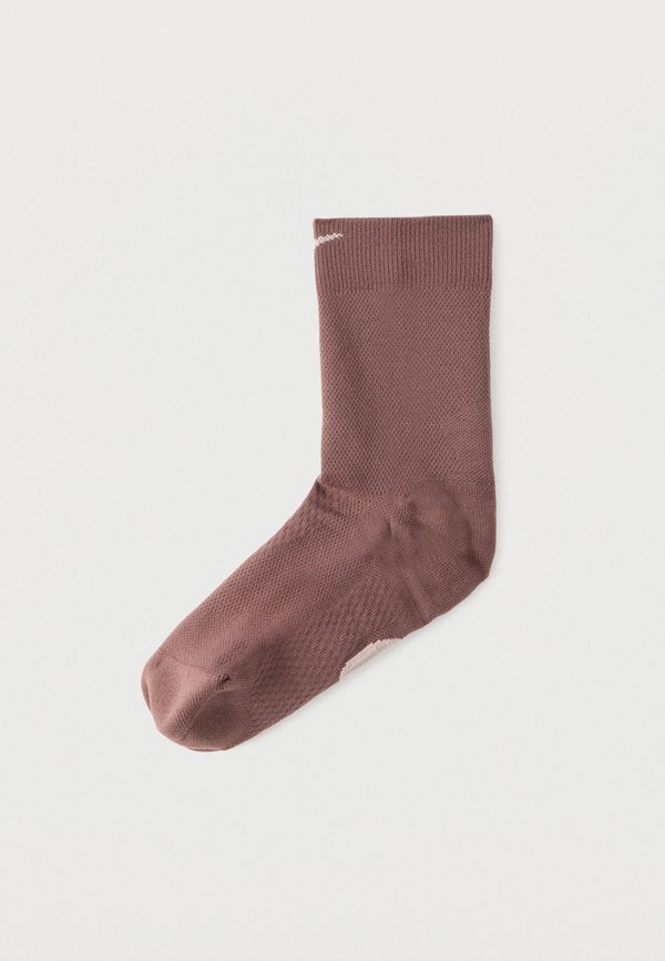Nike Performance RUN UNISEX - Sports socks - purple