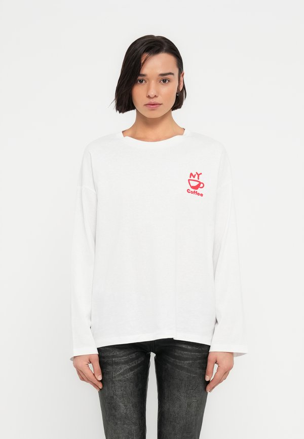 Noisy May Long sleeved NMIDA