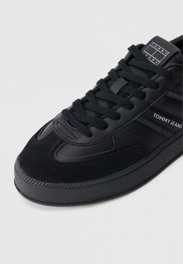 Tommy Jeans THE GREENWICH LEATHER MIXED TEXTURE PLATFORM TRAINERS