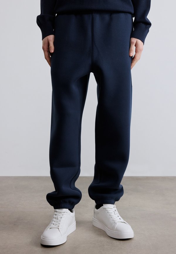 Calvin Klein Jeans SPACER