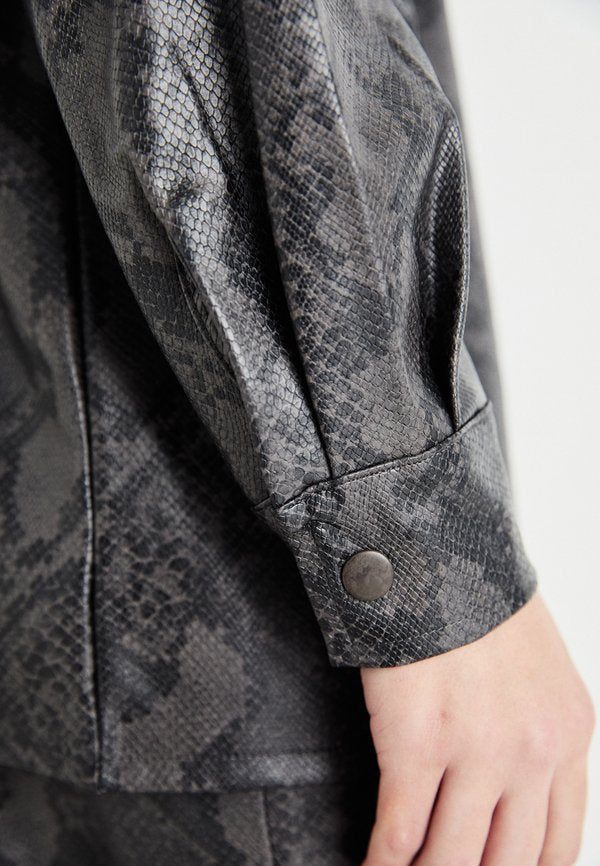 Noisy May NMMIA OVERSHIRT