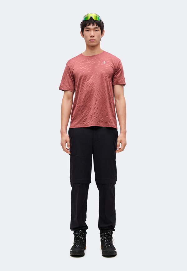 Peak Performance DISCOVER TEE