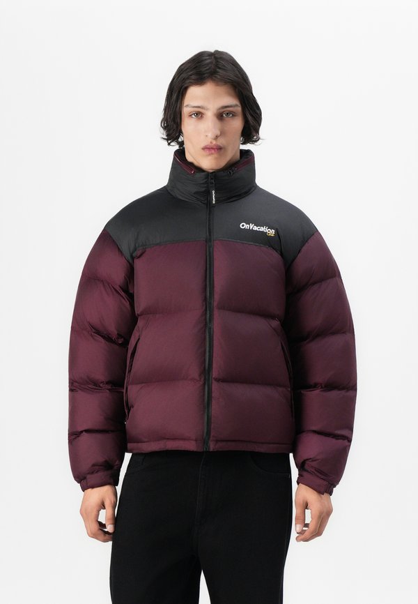On Vacation MEMBERS CLUB PUFFER JACKET UNISEX