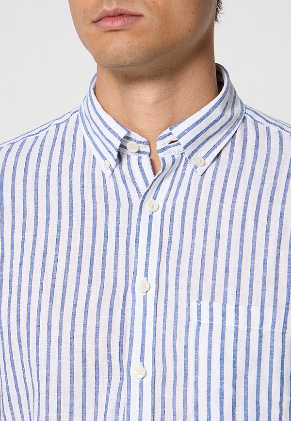 Lindbergh REGULAR FIT