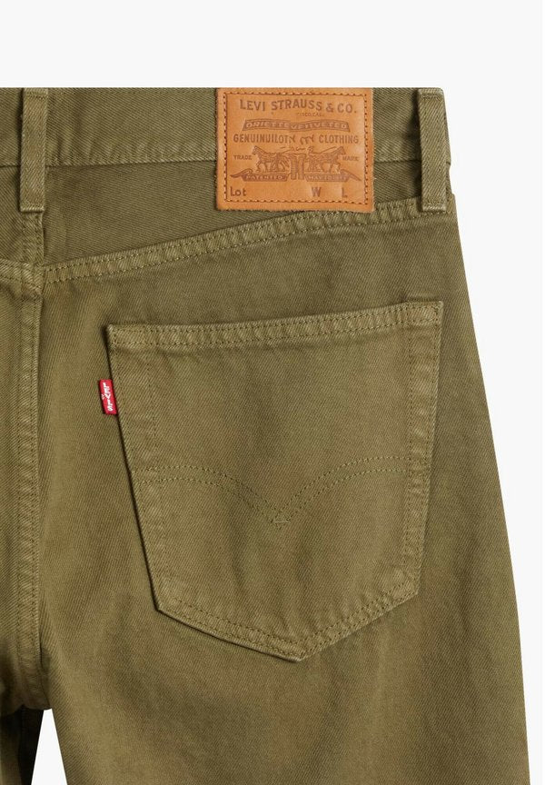 Levi's® AUTHENTIC STRAIGHT