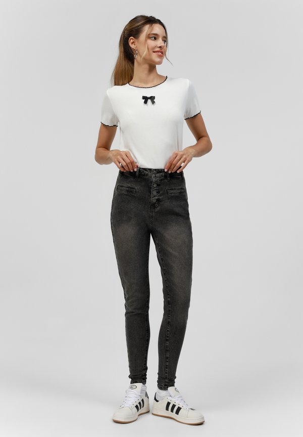 Even&Odd Tall by Zalando