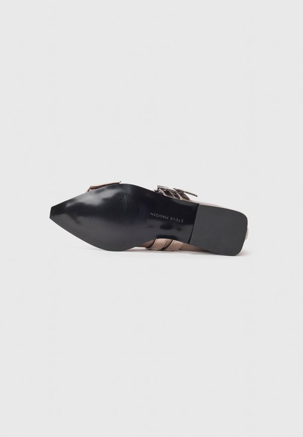 Steve Madden GRANDER