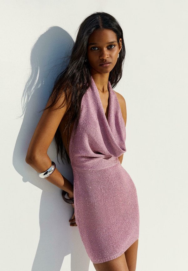 Bershka DRESS - Shift dress - light pink
