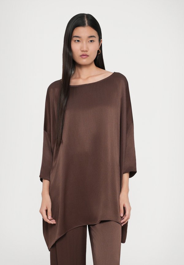 Diane von Furstenberg DIANE