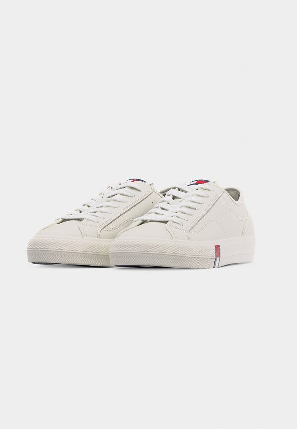 Tommy Jeans ARCHIVE FLAG STRIPE LEATHER TRAINERS