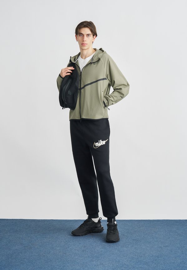 Nike Sportswear M NK TECH SHORI KNIT WR FZ JKT