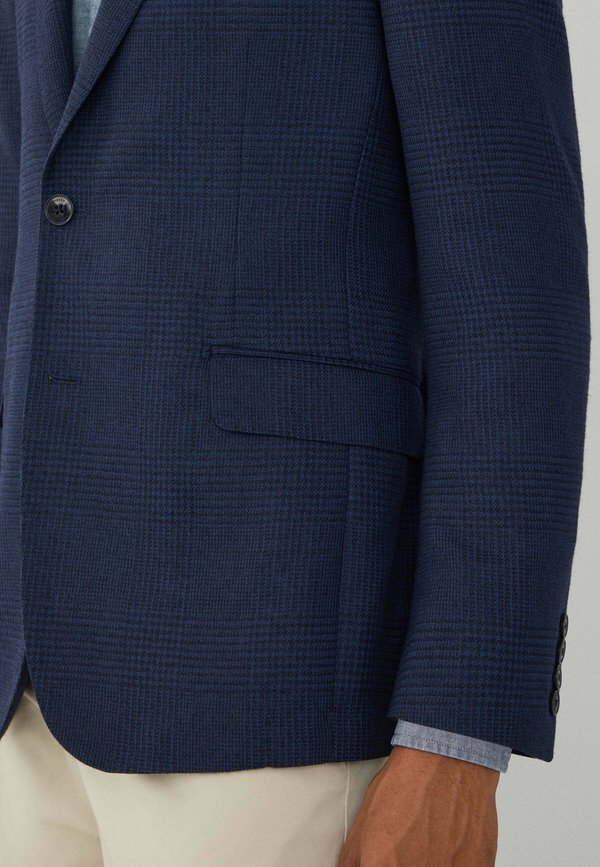 Hackett London