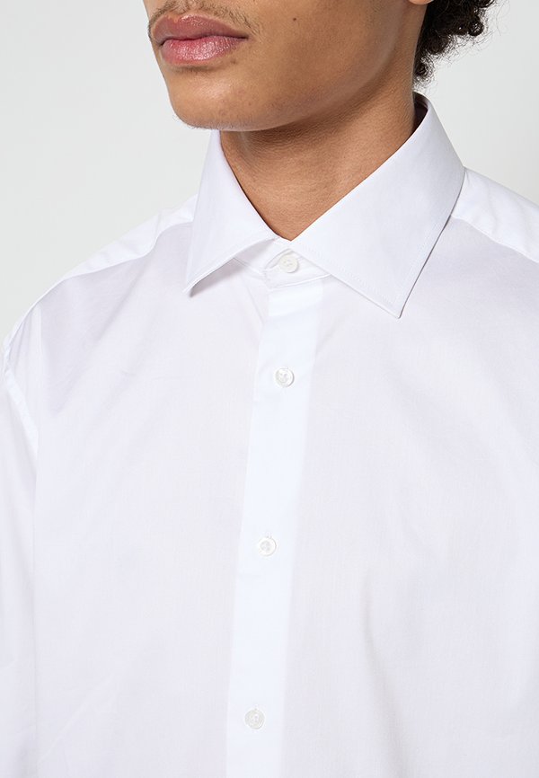 KARL LAGERFELD MODERN FIT