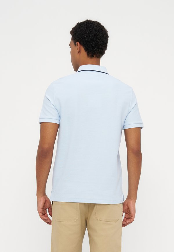 Calvin Klein REFINED