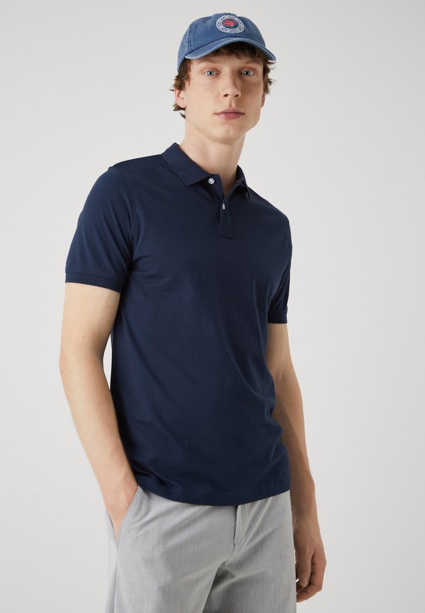 Pier One by Zalando