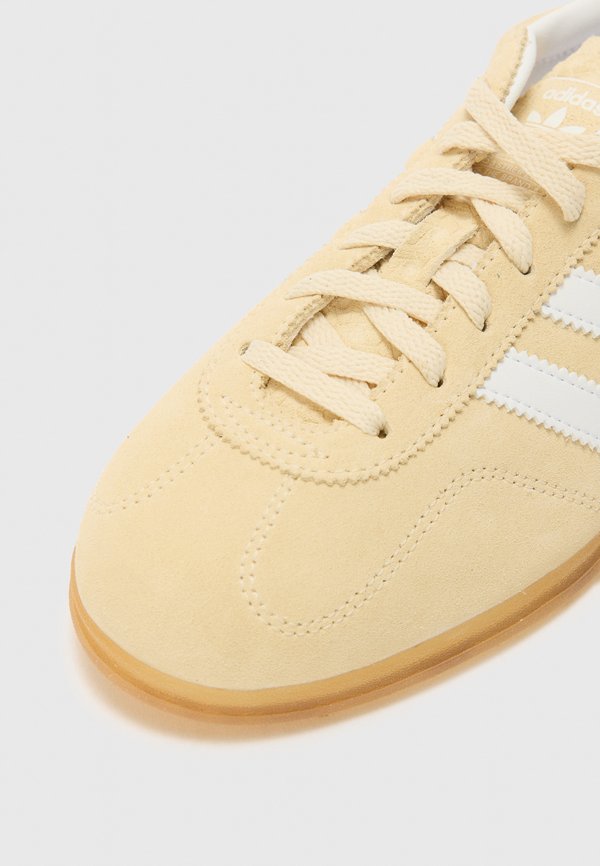 adidas Originals GAZELLE LO PRO W